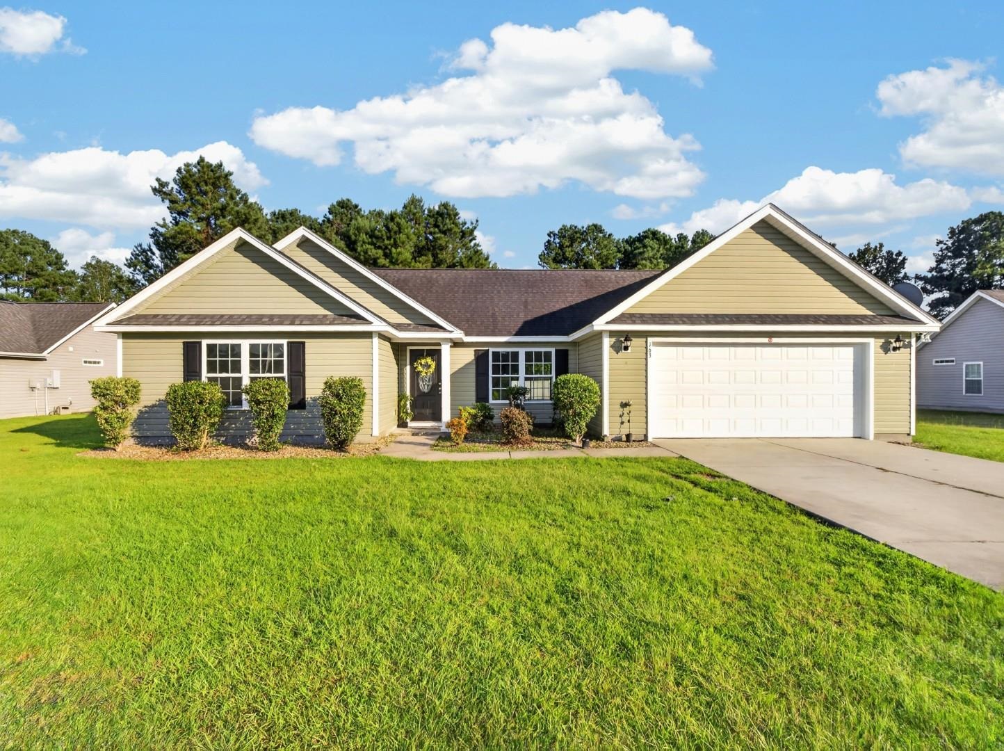 163 Timber Run Drive Hemingway, SC 29554 - Photo 2 of 54 Gallery Image 2