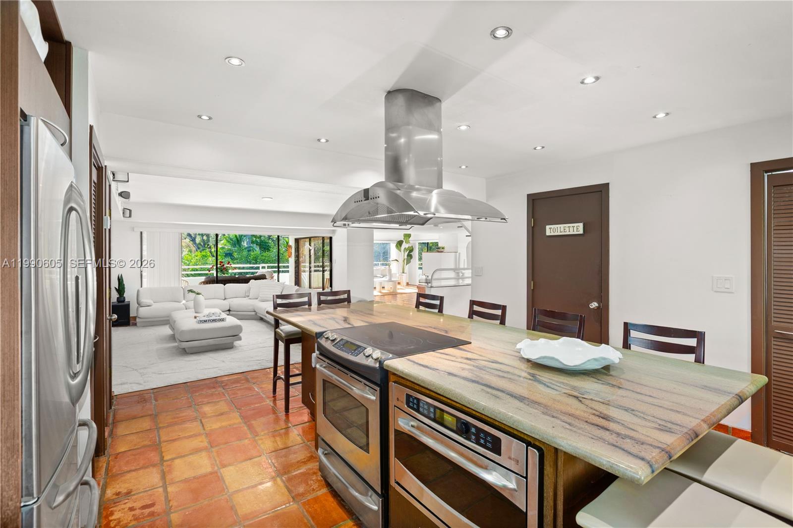3520 Rockerman Road Miami, FL 33133 - Photo 12 of 68