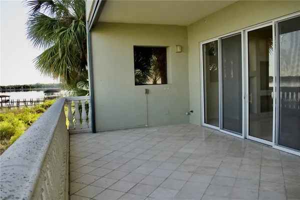 $4,000 | 8761 The Esplanade, Unit 6, Orlando, FL 32836