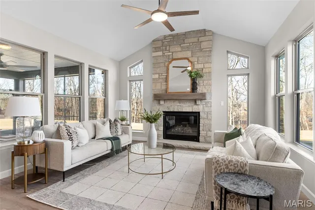$994,900 | 1 Tbb Nantucket @ Cedars Valley Street, St. Albans, MO 63073