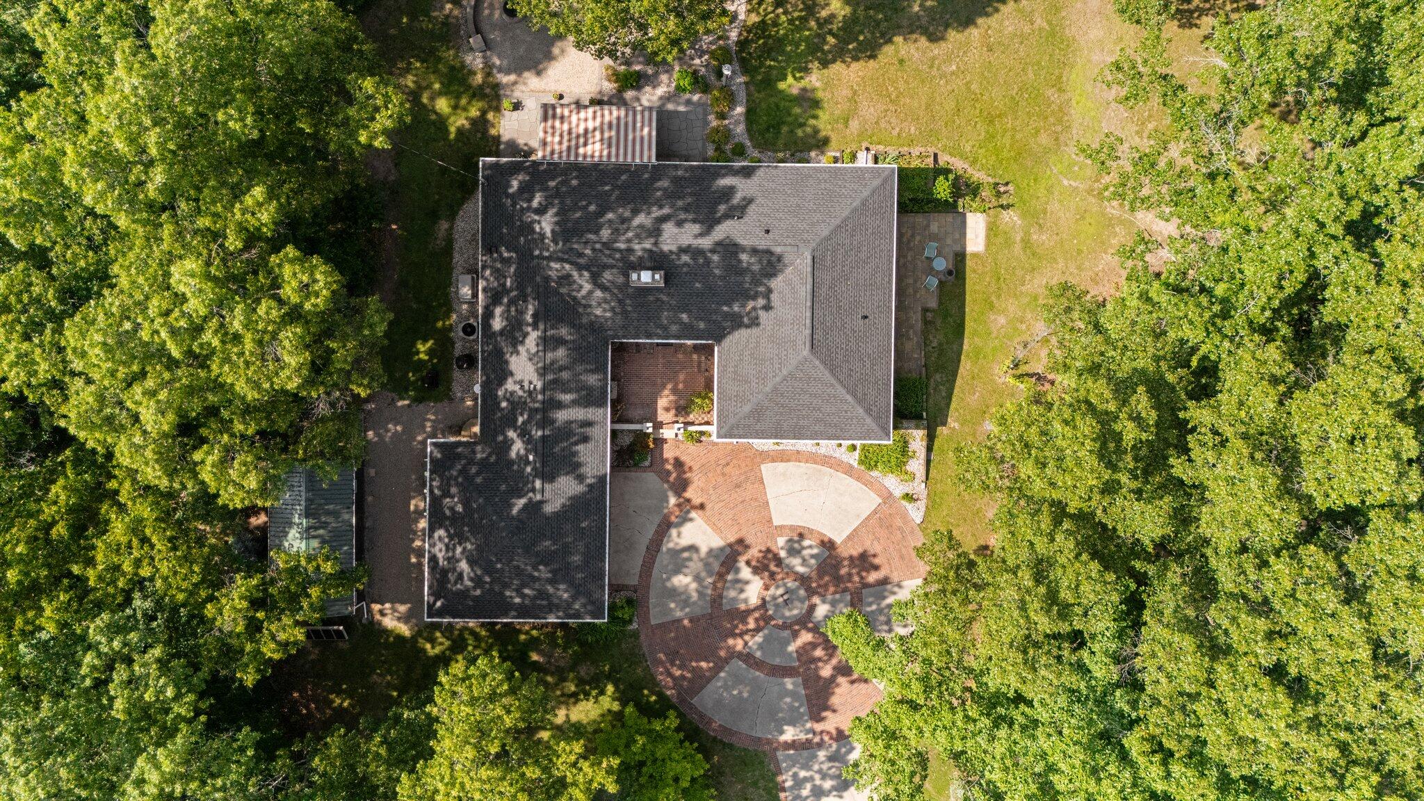 265 Glazier Road Chelsea, MI 48118 - Photo 10 of 95 6-web-or-mls-DJI_20250616165017_0108_D