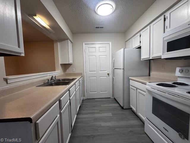 2909 Spring Garden Street, Unit H Greensboro, NC 27403 - Photo 4 of 12