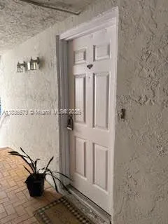 $258,000 | 10441 Mahogany Key Circle, Unit 202, Miami, FL 33196