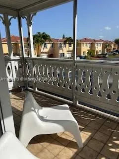 $258,000 | 10441 Mahogany Key Circle, Unit 202, Miami, FL 33196