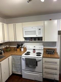 10441 Mahogany Key Circle, Unit 202 Miami, FL 33196 - Photo 7 of 21