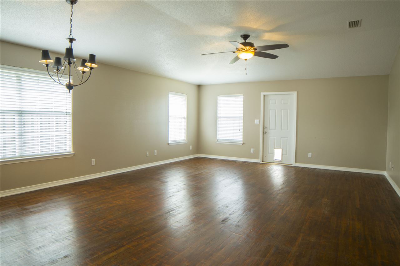 13585 Sanctuary Drive Foley, AL 36535 - Photo 7 of 19
