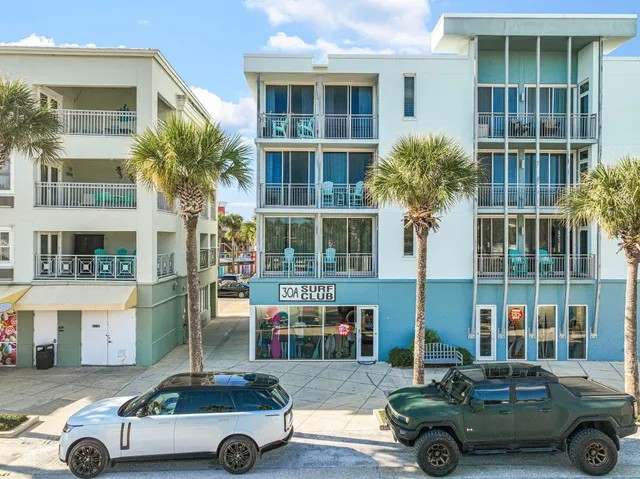 a car parked in front of a building