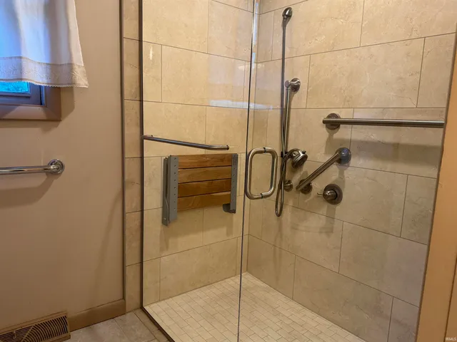 $395,900 | 1000 Star Circle, Santa Claus, IN 47579