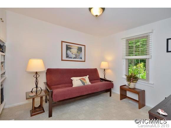 79 Auburn Road Waynesville, NC 28786 - Photo 13 of 19 Gallery Image 13