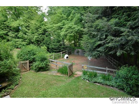 79 Auburn Road Waynesville, NC 28786 - Photo 18 of 19 Gallery Image 18