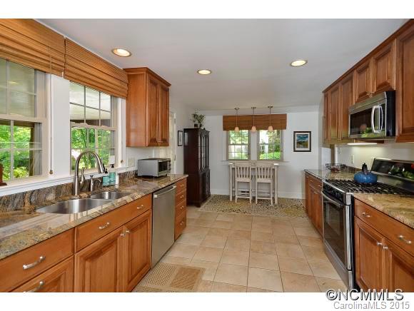79 Auburn Road Waynesville, NC 28786 - Photo 8 of 19 Gallery Image 8