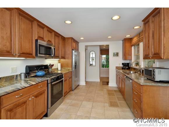79 Auburn Road Waynesville, NC 28786 - Photo 9 of 19 Gallery Image 9