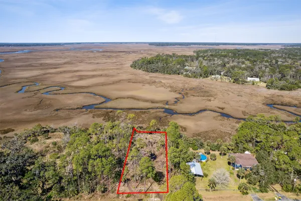 $170,000 | 94201 Palm Circle West, Fernandina Beach, FL 32034