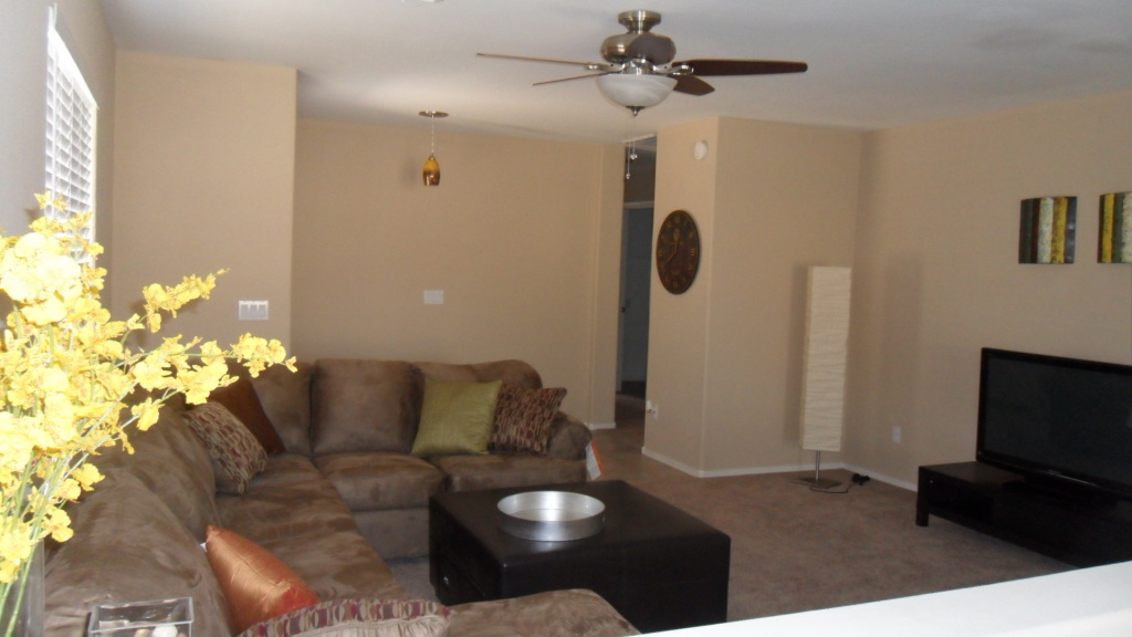 2034 West Tanner Ranch Road Queen Creek, AZ 85144 - Photo 6 of 16 living