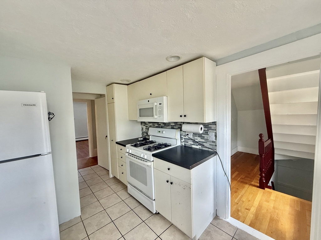 20 Park Road, Unit 2 Brockton, MA 02301 - Photo 14 of 24