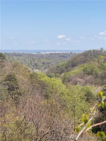 $85,000 | 1002 Canyon Road, New Albany, IN 47150