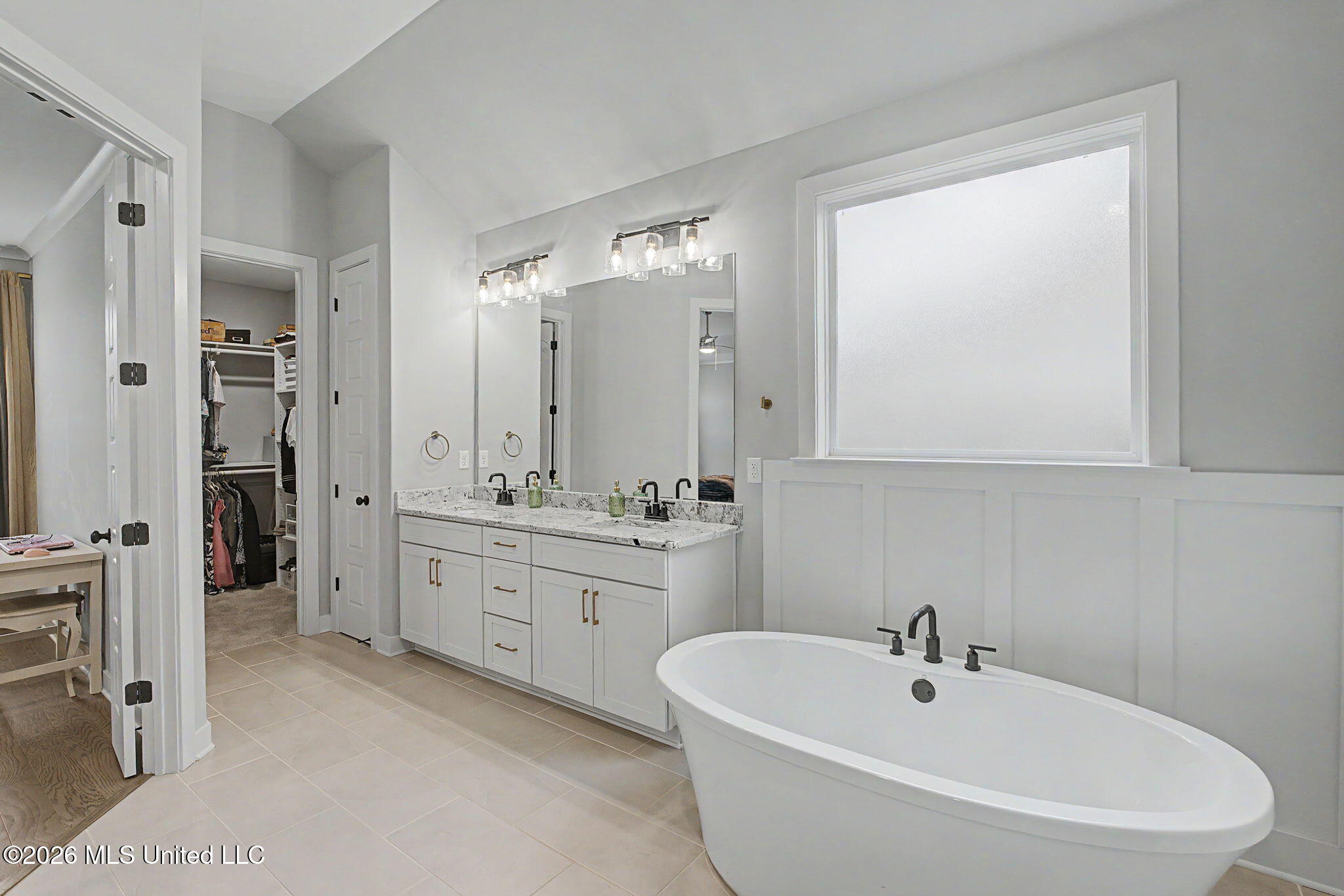 9576 Silo Pk Road Olive Branch, MS 38654 - Photo 24 of 47 24-web-or-mls-9576 Silo Pk Rd-23