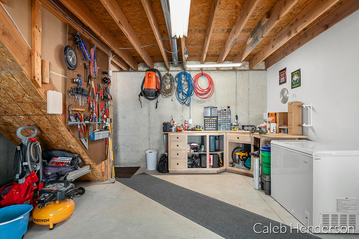 4043 Monroe Road Allegan, MI 49010 - Photo 46 of 66 IMG_1032