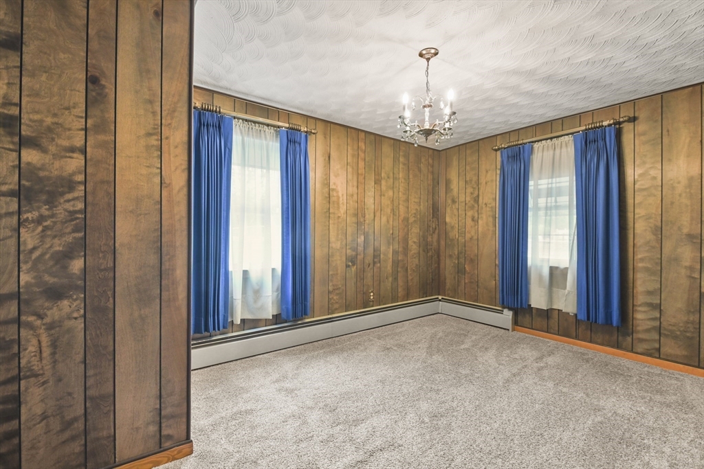 735 Rathbun Street Blackstone, MA 01504 - Photo 12 of 26 Gallery Image 12