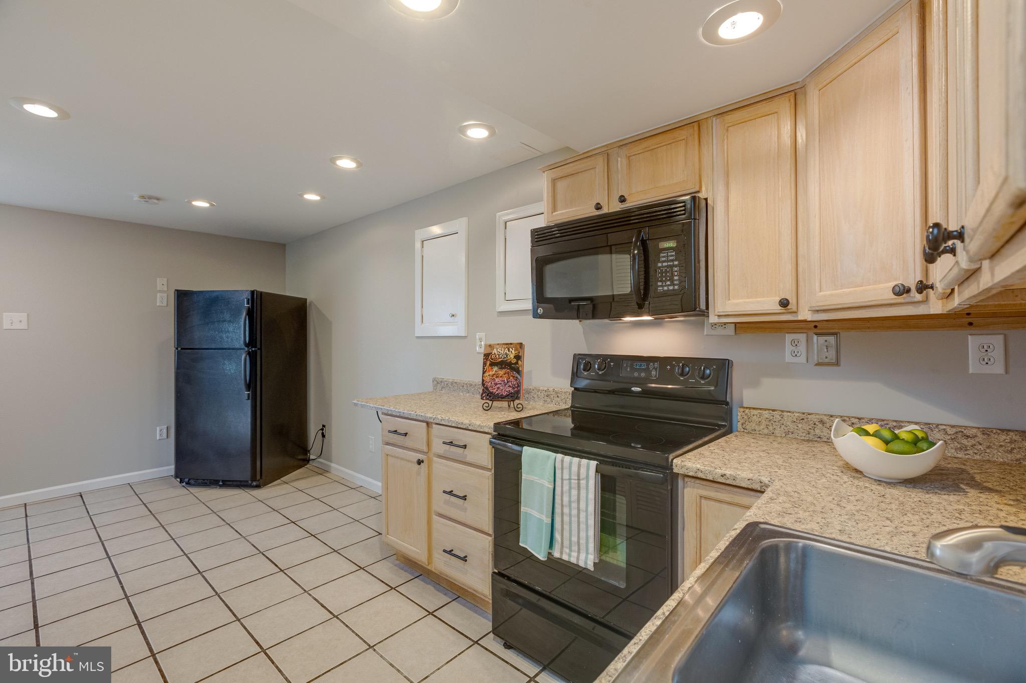 3808 Stonebridge Road Alexandria, VA 22306 - Photo 43 of 69