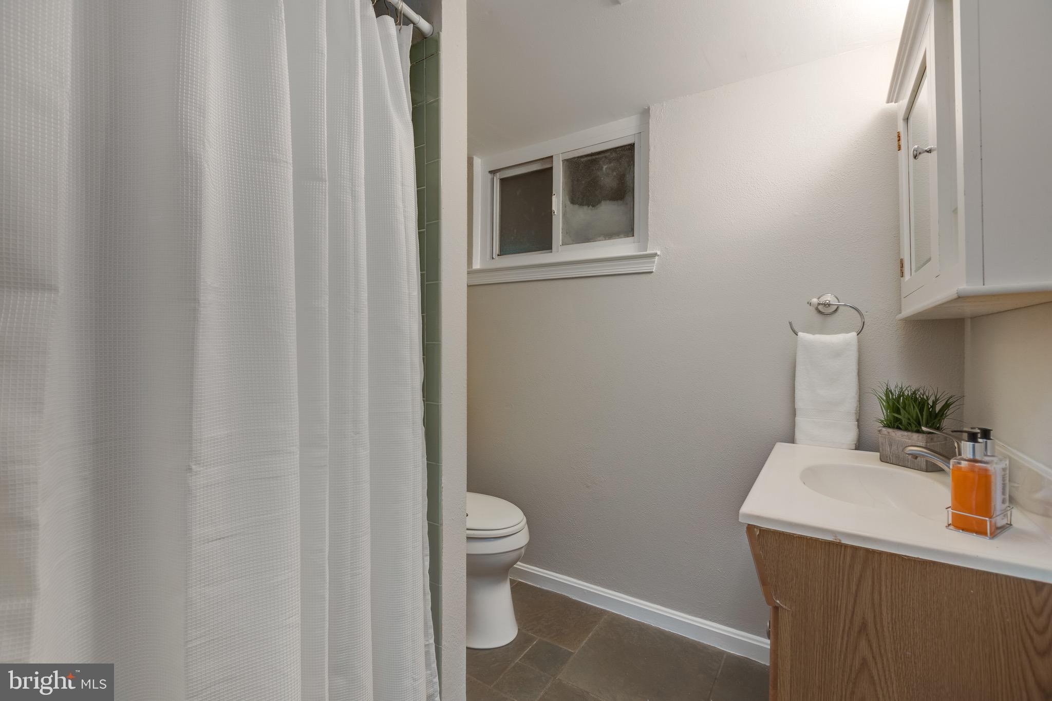 3808 Stonebridge Road Alexandria, VA 22306 - Photo 47 of 69