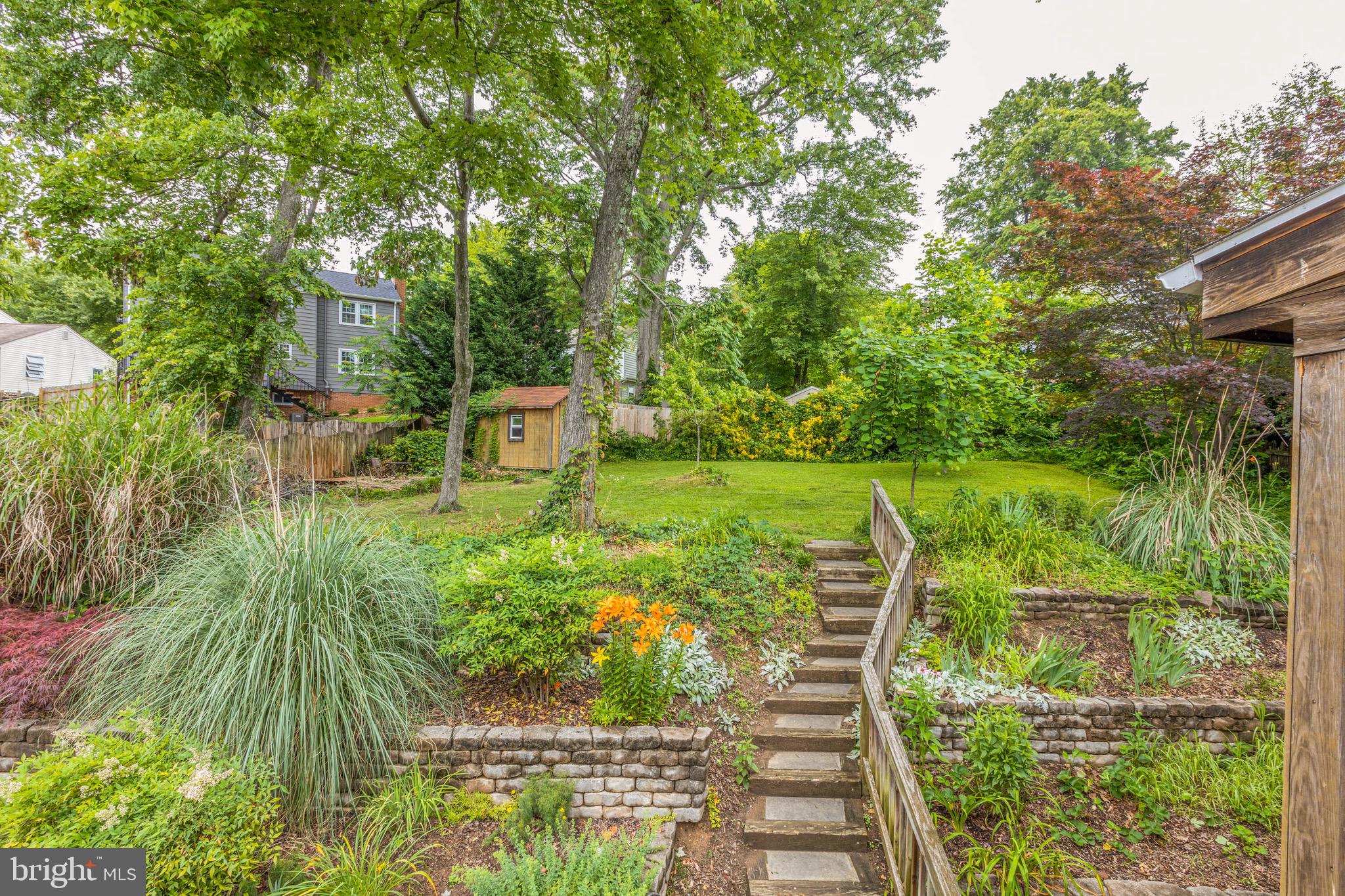 3808 Stonebridge Road Alexandria, VA 22306 - Photo 54 of 69