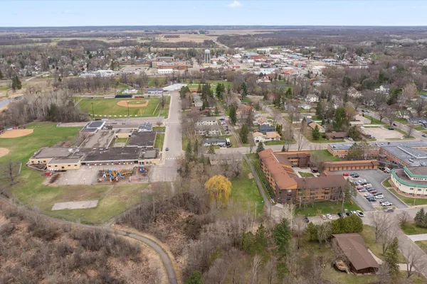 $475,000 | 409 1st Avenue Southwest, Aitkin, MN 56431