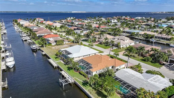$1,000,000 | 43 Tropicana Drive, Punta Gorda, FL 33950