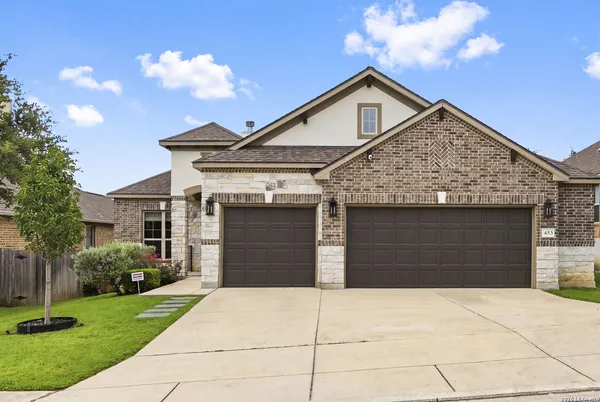 $444,999 | 453 Scenic Lullaby, Spring Branch, TX 78070