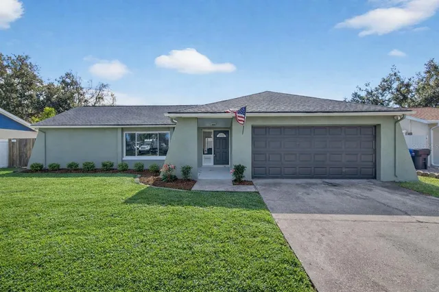 $350,000 | 3733 Coppertree Circle, Brandon, FL 33511