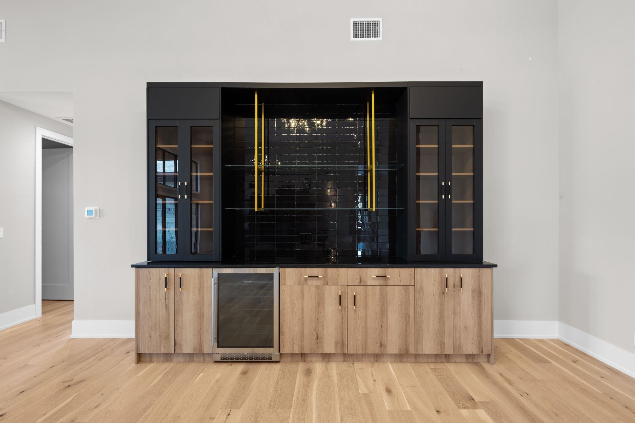 583 Comanche Ridge Round Mountain, TX 78663 - Photo 11 of 30