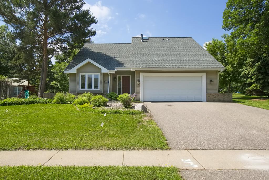 7921 Island Road Eden Prairie, MN 55347 - Photo 2 of 30
