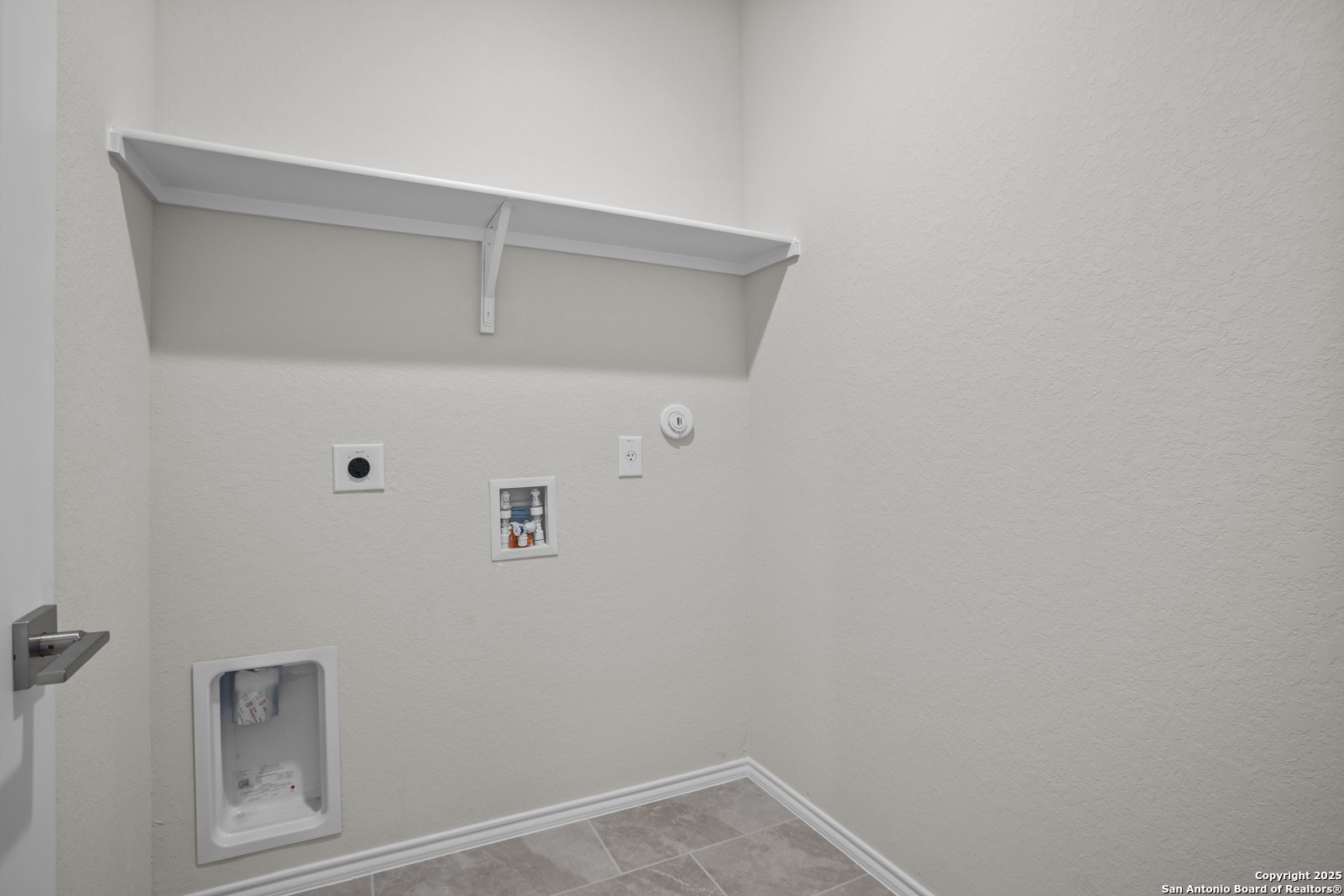 6875 Comanche Cave San Antonio, TX 78233 - Photo 26 of 31