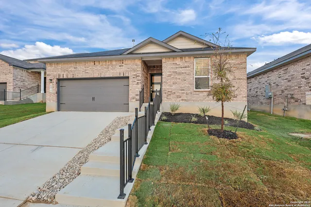 $339,990 | 6875 Comanche Cave, San Antonio, TX 78233