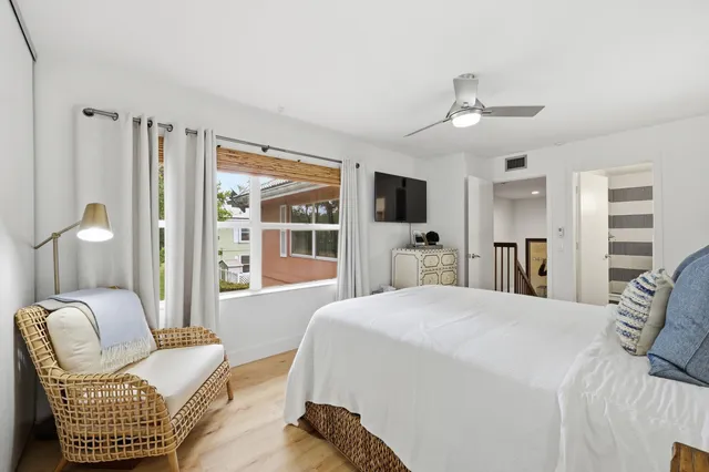 $345,000 | 1934 Stratford Way, West Palm Beach, FL 33409