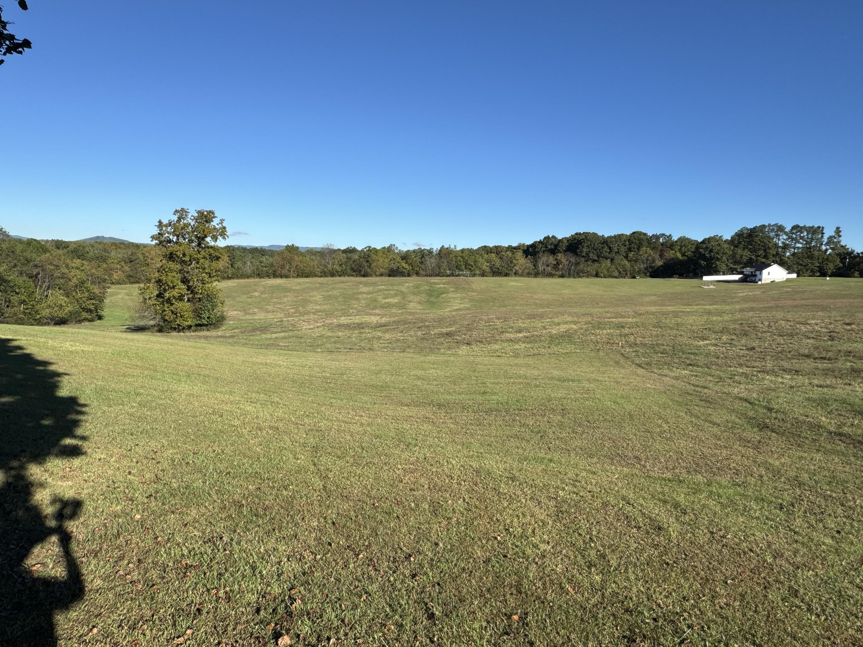 6249 Joppa Mill Road Moneta, VA 24121 - Photo 55 of 55 a view of an ocean from a mountain