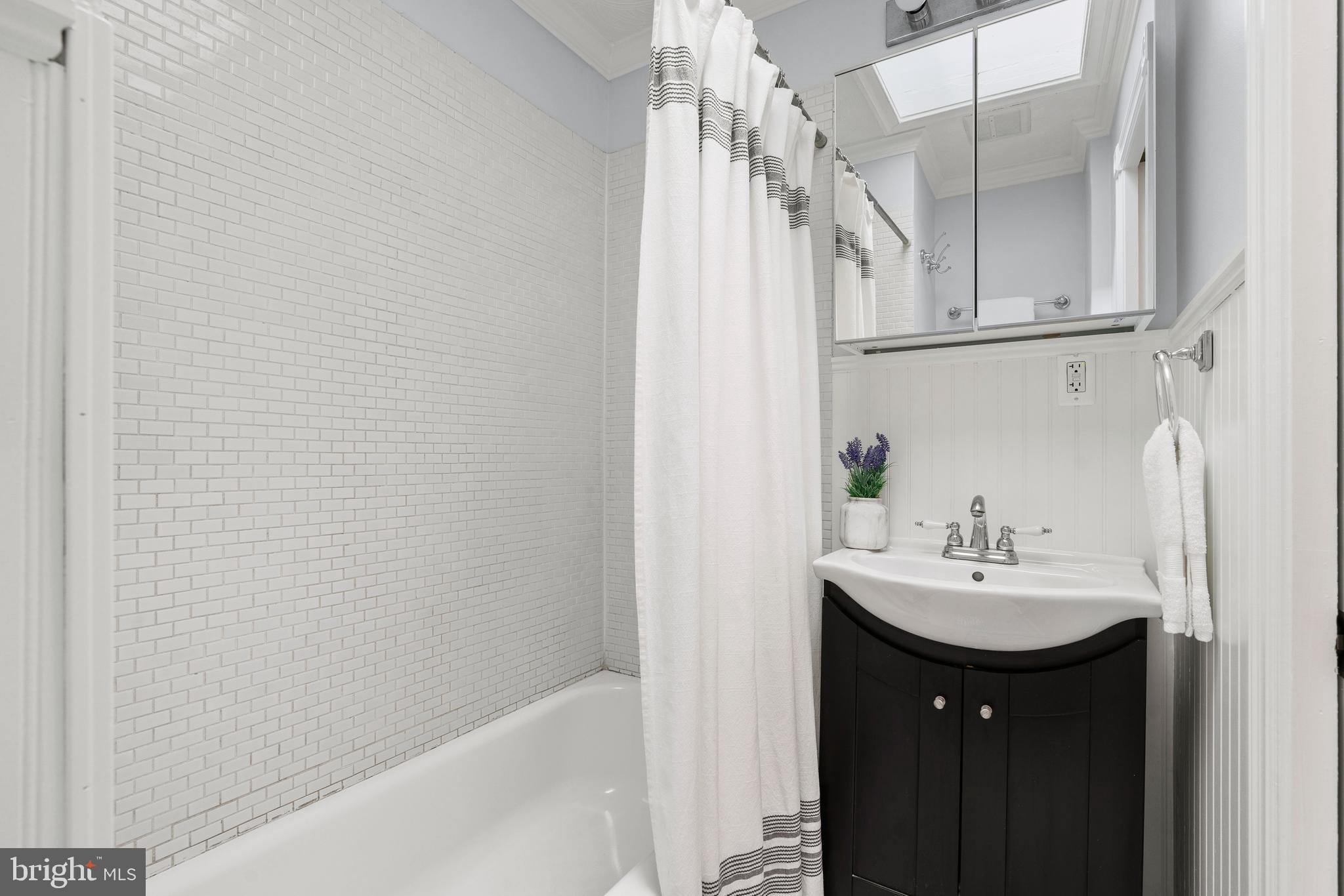 1123 3rd Street Northeast Washington, DC 20002 - Photo 10 of 22