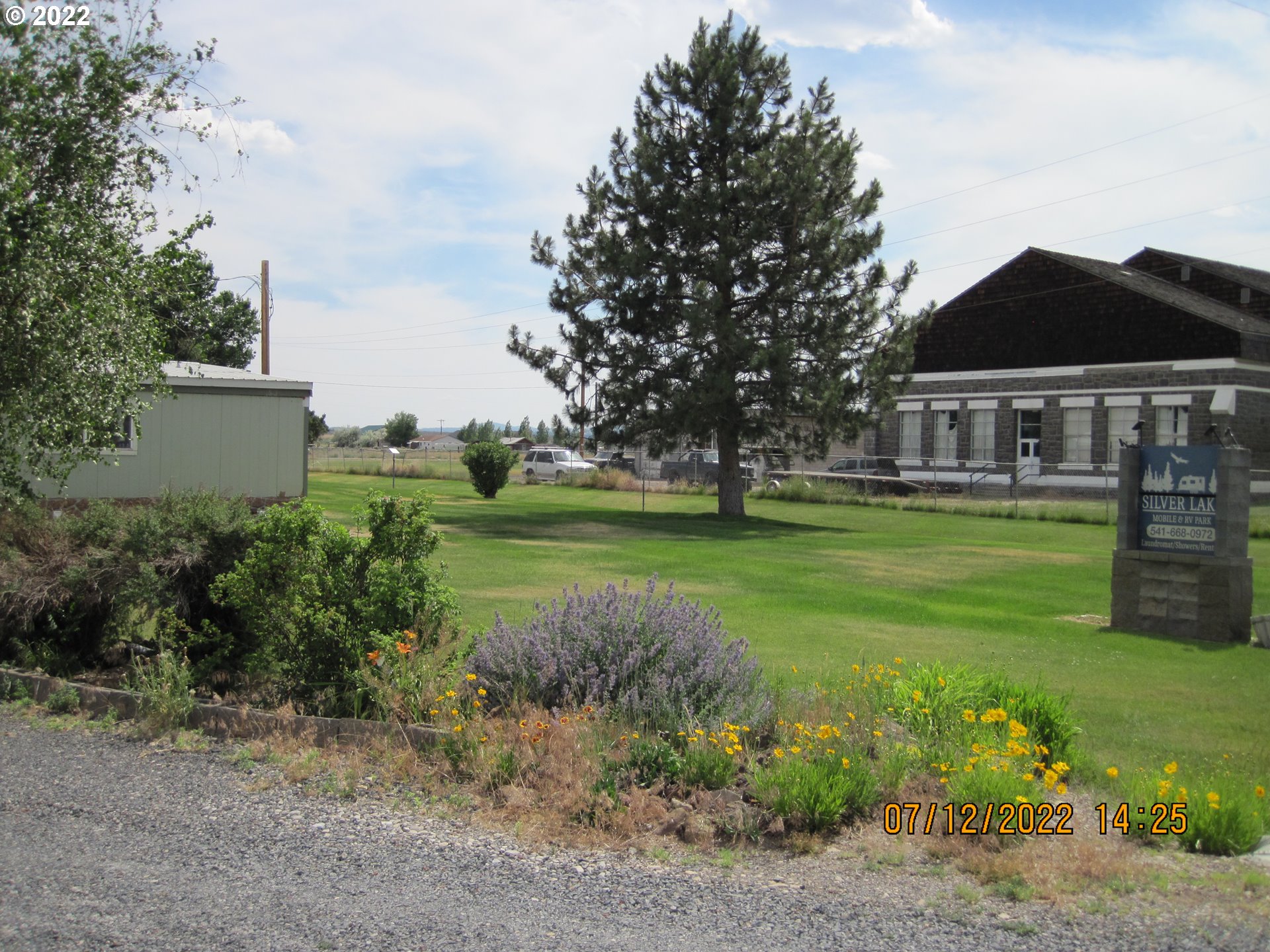 65366 Highway 31 Silver Lake, OR 97638 - Photo 2 of 32