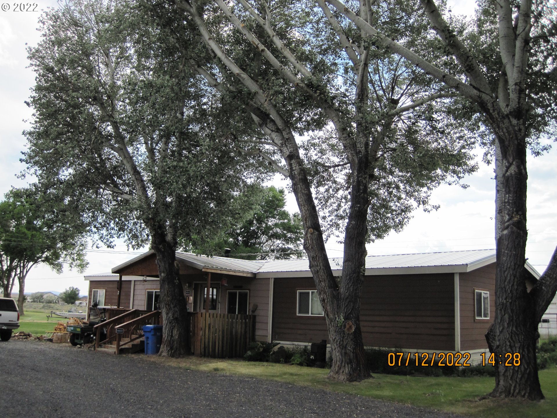 65366 Highway 31 Silver Lake, OR 97638 - Photo 3 of 32