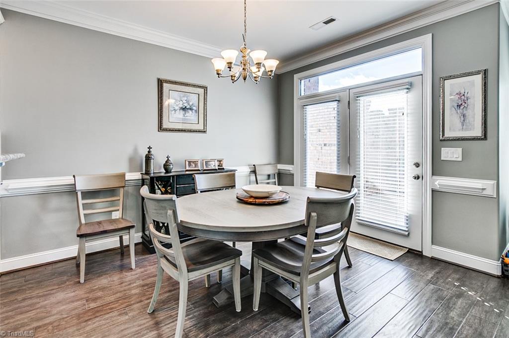 689 Nikyle Circle High Point, NC 27265 - Photo 7 of 33 Breakfast area, opens to patio