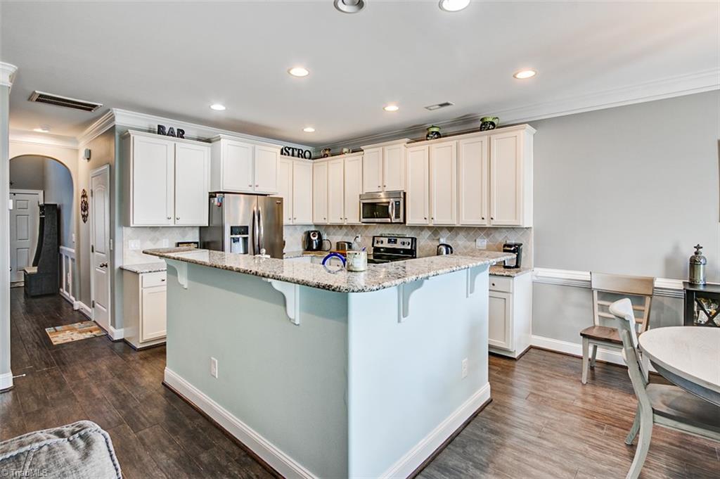 689 Nikyle Circle High Point, NC 27265 - Photo 9 of 33 Kitchen, eat-at island