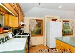 82 White Oak Road Arden, NC 28704 - Photo 8 of 24 Gallery Image 8