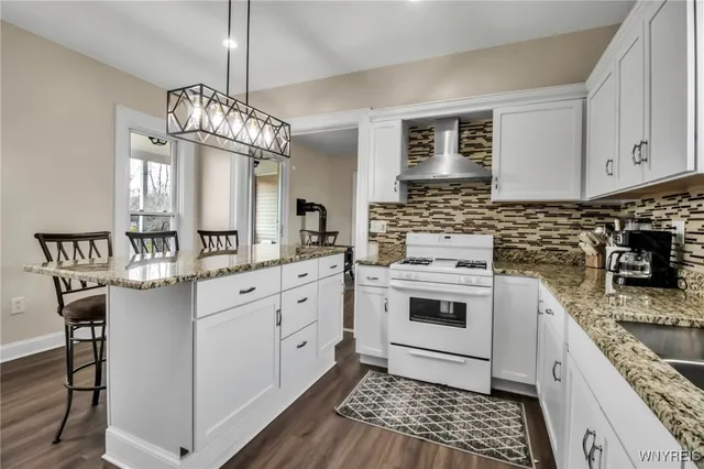 $389,000 | 1359 Transit Road, Kendall, NY 14477