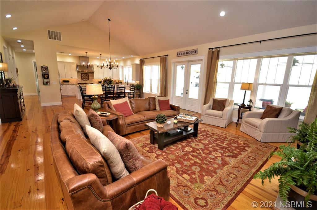 4640 Cow Creek Road Edgewater, FL 32141 - Photo 11 of 38 Gallery Image 11
