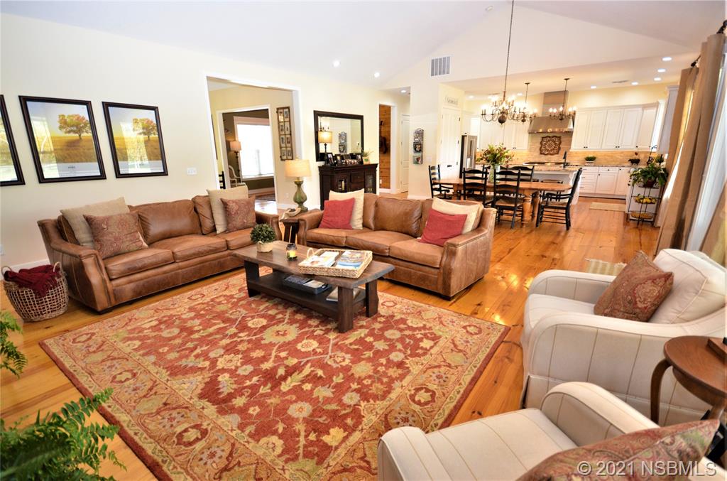 4640 Cow Creek Road Edgewater, FL 32141 - Photo 13 of 38 Gallery Image 13