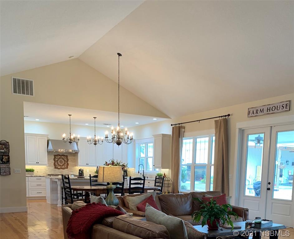 4640 Cow Creek Road Edgewater, FL 32141 - Photo 14 of 38 Gallery Image 14