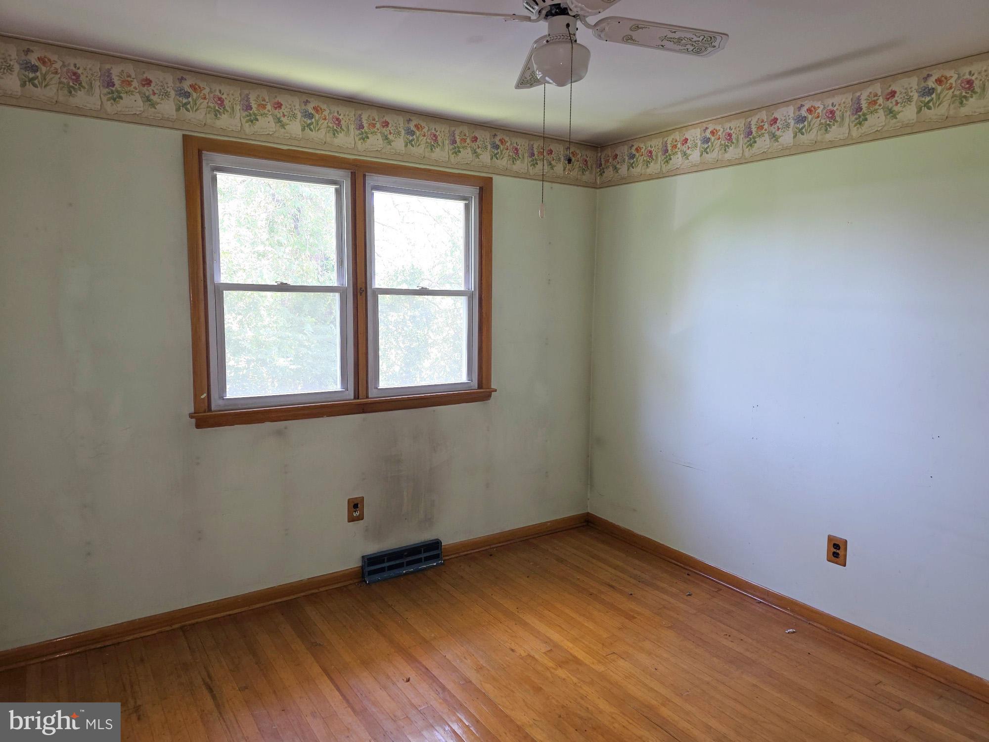 121 Three Bridge Road Monroeville, NJ 08343 - Photo 8 of 14 Gallery Image 8