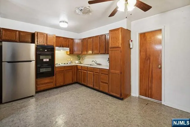 $1,650,000 | 1207 Anderson Avenue, Fort Lee, NJ 07024