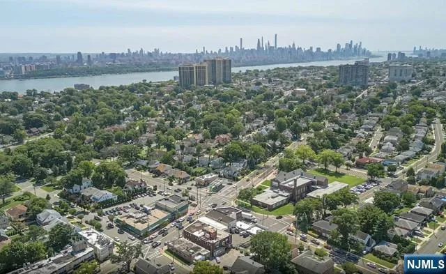 $1,650,000 | 1207 Anderson Avenue, Fort Lee, NJ 07024