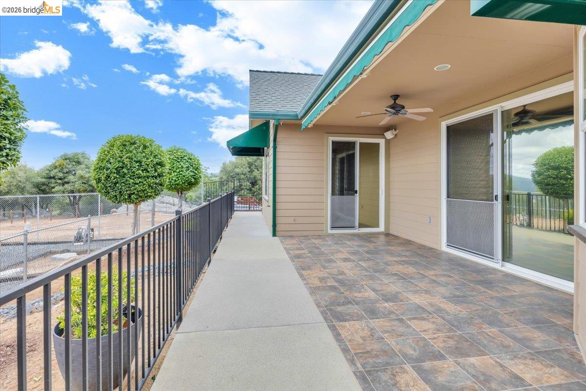 18180 Robin Ridge Road Sonora, CA 95370 - Photo 49 of 88 Patio in back of the main home